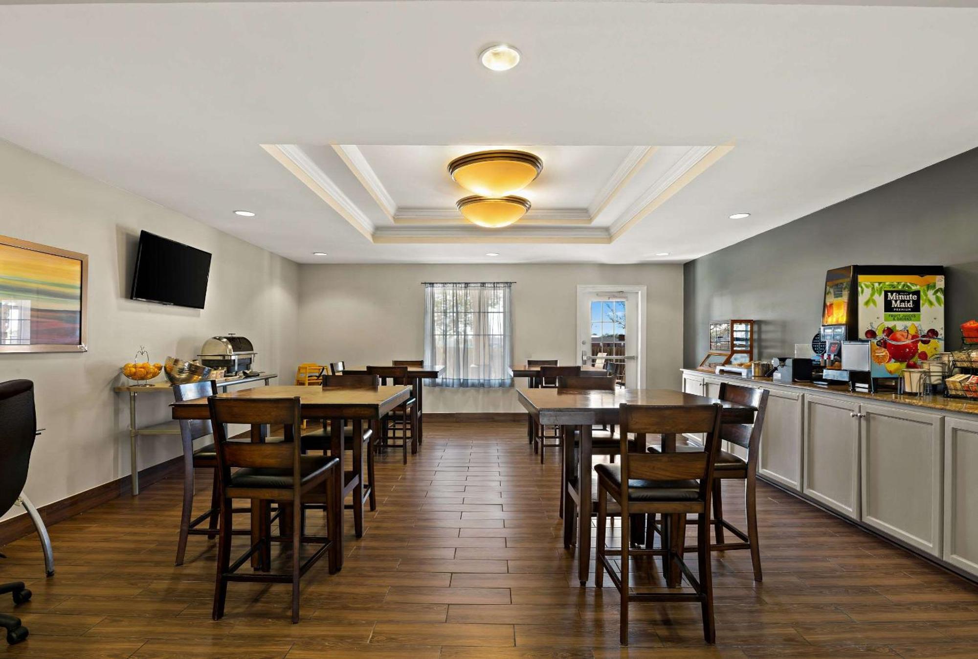 Mainstay Suites Houma Exteriör bild