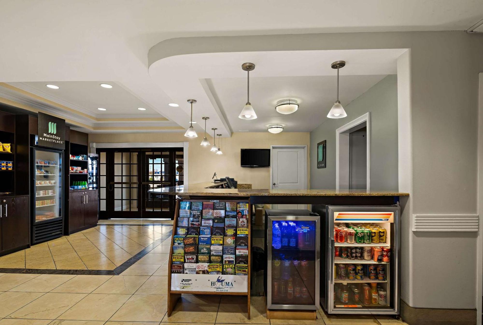Mainstay Suites Houma Exteriör bild