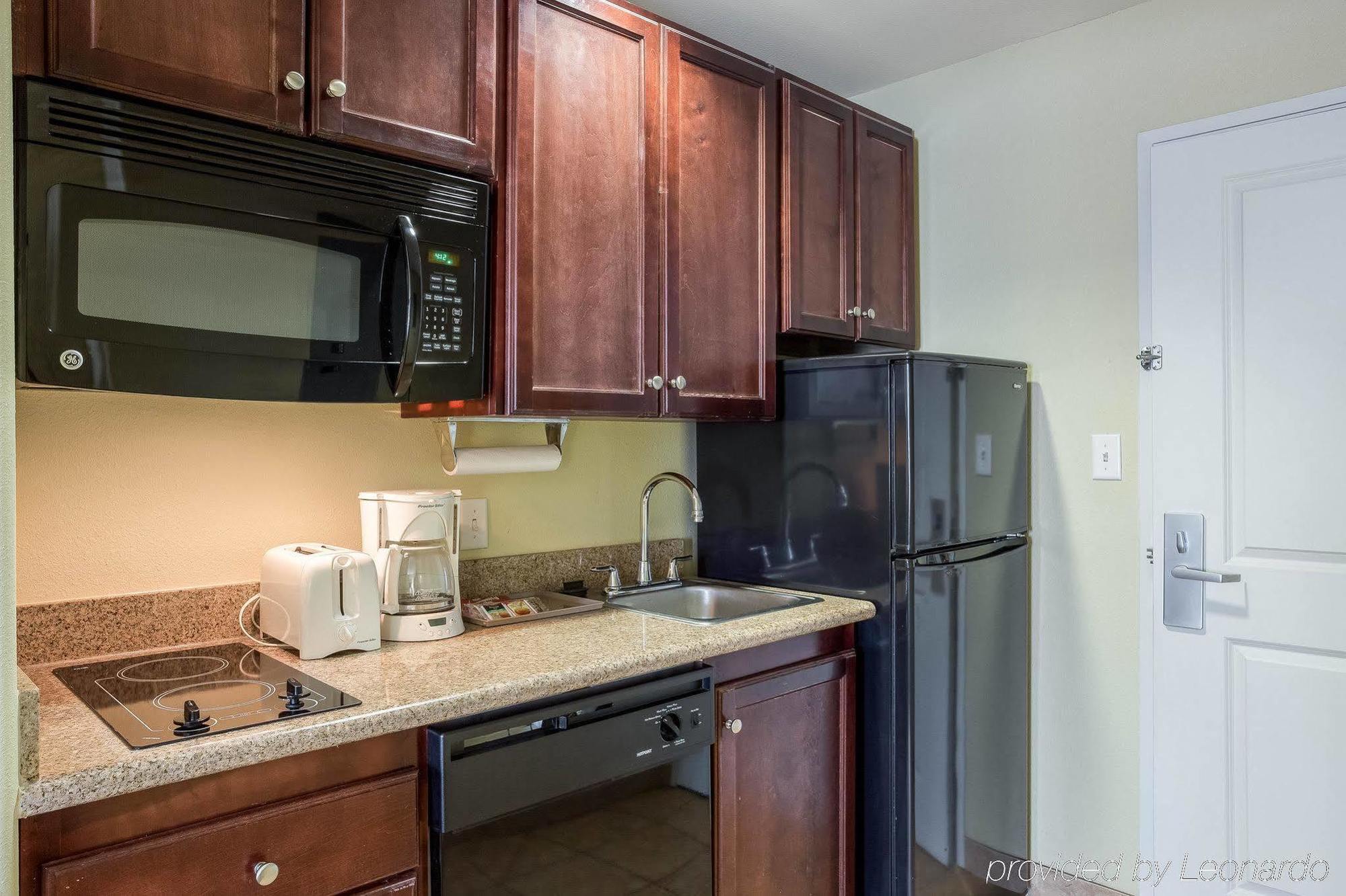Mainstay Suites Houma Exteriör bild